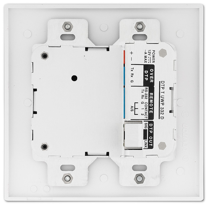DTP T UWP 332 D (back)<br /><span class="text-error small-text">Extron XTP DTP 24 shielded twisted pair cable is strongly recommended</span>
