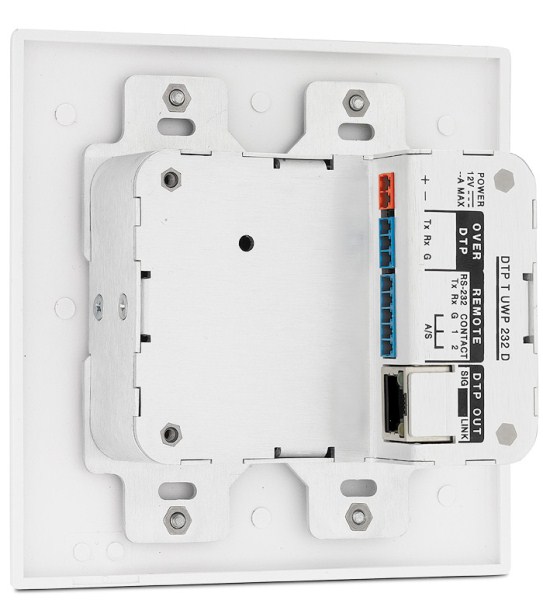 DTP T UWP 232 D (back)<br /><span class="text-error small-text">Extron XTP DTP 24 shielded twisted pair cable is strongly recommended</span>
