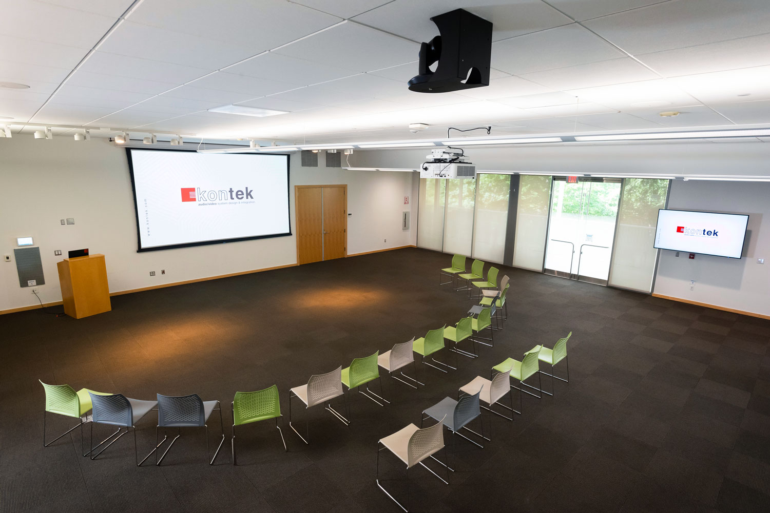 Within the approximately 80,000-square-foot Chapel Hill Public Library are four meeting rooms available to the community.