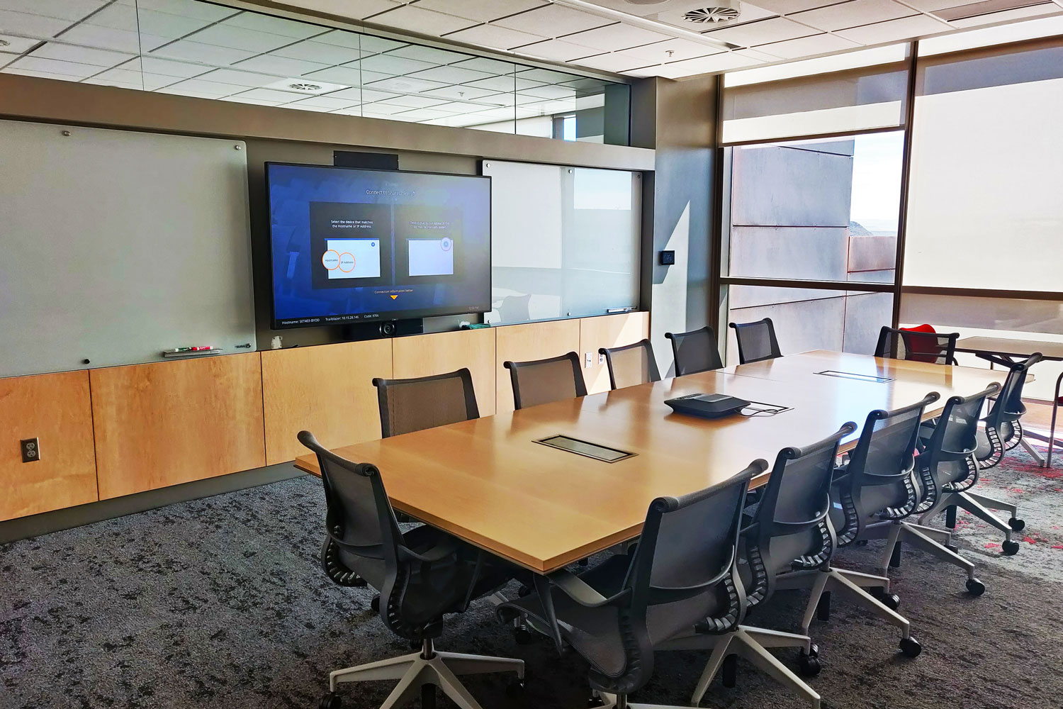 AV-enabled conference rooms are strategically located throughout the SET building.