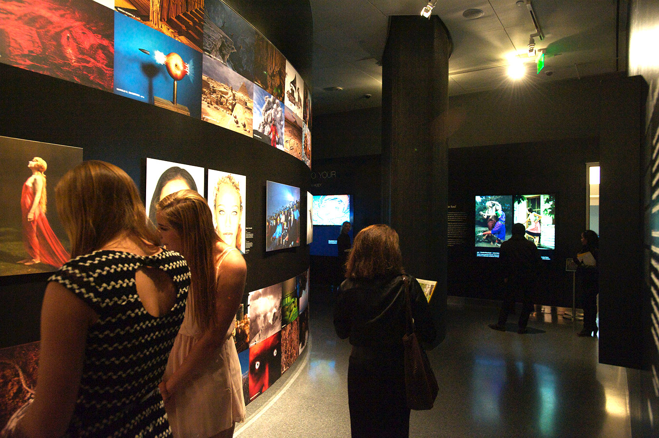 NAT GEO exhibition