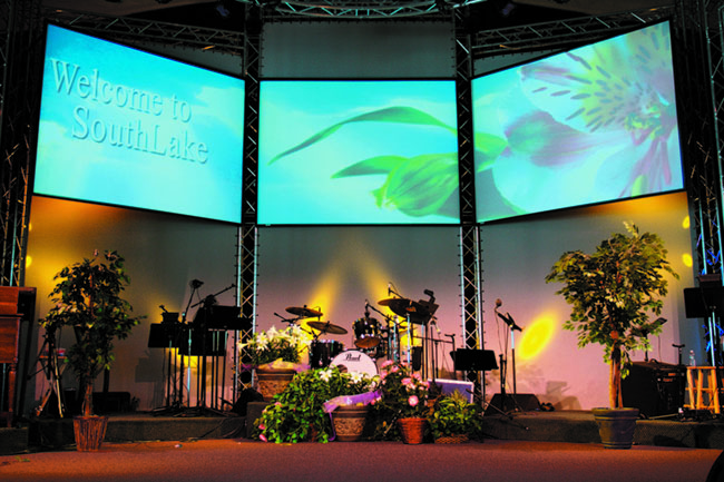 SouthLake's innovative AV system is integral to the sanctuary's main stage.